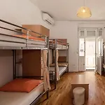 Backpackers Hostel *