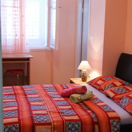 Backpackers אכסניה ספליט