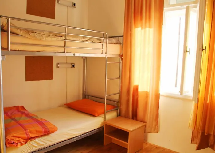 Хостел Backpackers